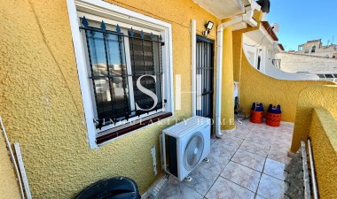 Resale - House - Torrevieja - Costa Blanca