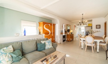 Reventa - Villa - Orihuela Costa - Los Balcones