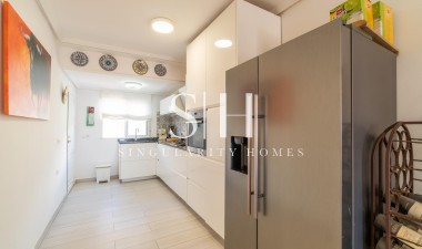 Reventa - Villa - Orihuela Costa - Los Balcones