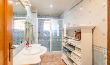 Reventa - Villa - Orihuela Costa - Los Balcones