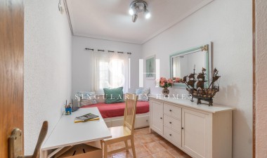 Reventa - Villa - Orihuela Costa - Los Balcones