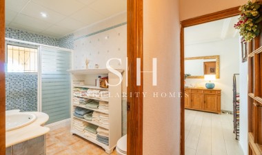 Reventa - Villa - Orihuela Costa - Los Balcones