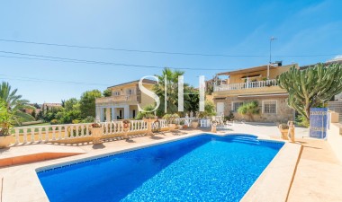 Reventa - Villa - Orihuela Costa - Los Balcones