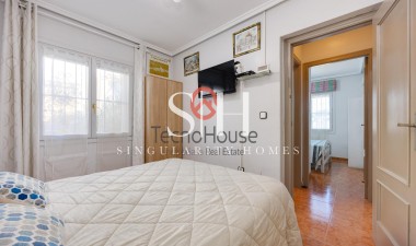Reventa - Villa - Orihuela Costa - Playa Flamenca