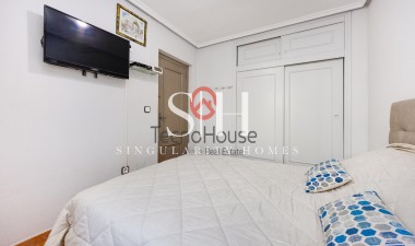 Reventa - Villa - Orihuela Costa - Playa Flamenca