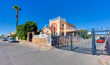 Reventa - Villa - Orihuela Costa - Playa Flamenca