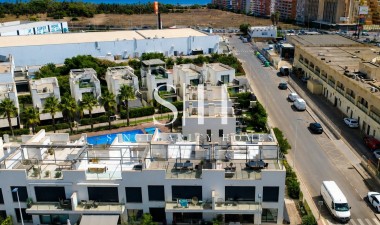 Resale - Apartment / flat - Orihuela Costa - Punta Prima