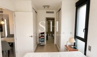Resale - Apartment / flat - Orihuela Costa - Punta Prima