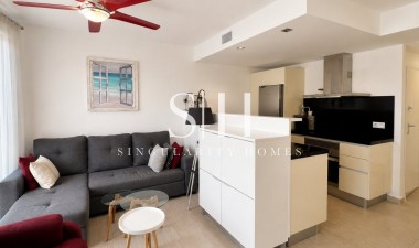 Resale - Apartment / flat - Orihuela Costa - Punta Prima