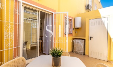 Resale - House - Orihuela Costa - Las Filipinas