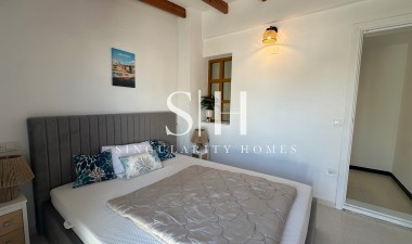 Resale - House - La Mata - Costa Blanca