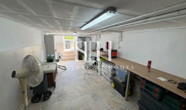Resale - Villa - Orihuela Costa - Costa Blanca