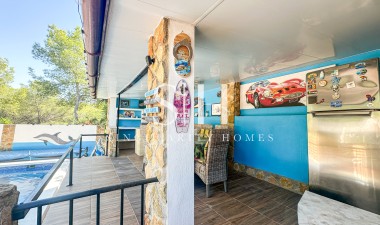 Resale - Villa - San Miguel de Salinas - Inland