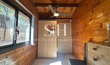 Resale - Villa - San Miguel de Salinas - Inland