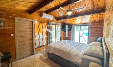 Resale - Villa - San Miguel de Salinas - Inland