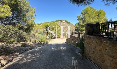 Resale - Villa - San Miguel de Salinas - Inland