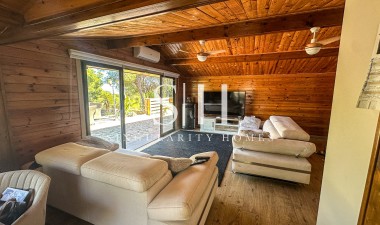 Resale - Villa - San Miguel de Salinas - Inland