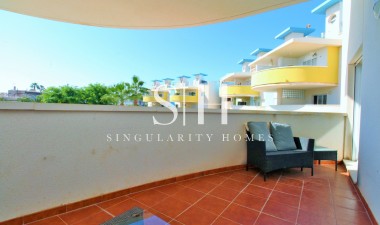 Resale - Apartment / flat - Orihuela Costa - Villamartin