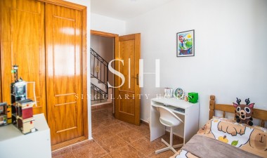 Resale - Villa - Vista Bella Golf Resort - Inland