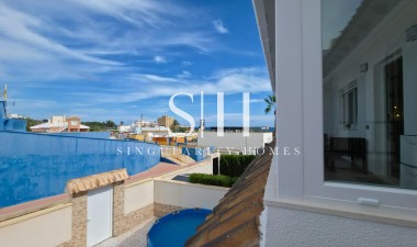 Resale - Bungalow - Torrevieja - Zona Los Frutales
