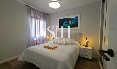 Resale - Bungalow - Torrevieja - Zona Los Frutales