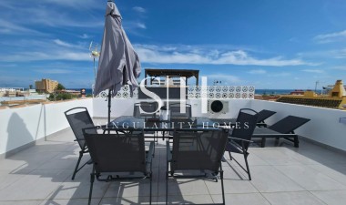 Resale - Bungalow - Torrevieja - Zona Los Frutales