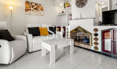 Resale - Apartment / flat - Orihuela Costa - Los Altos *