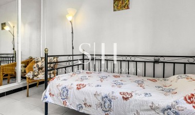 Resale - Apartment / flat - Orihuela Costa - Los Altos *