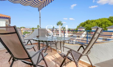 Resale - Apartment / flat - Mil Palmeras