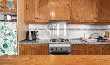 Resale - Apartment / flat - Mil Palmeras
