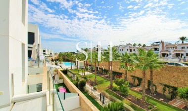 Resale - Apartment / flat - Orihuela Costa - PAU 8