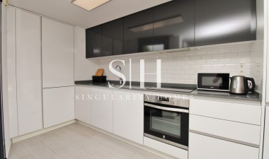 Resale - Apartment / flat - Orihuela Costa - PAU 8