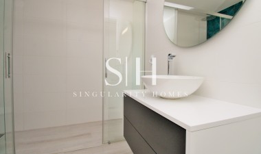 Resale - Apartment / flat - Orihuela Costa - PAU 8