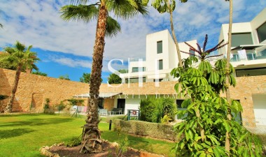 Resale - Apartment / flat - Orihuela Costa - PAU 8