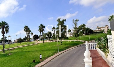 Resale - Bungalow - Torrevieja - Costa Blanca