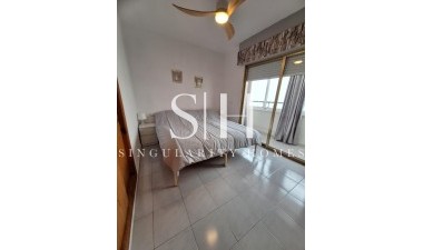 Resale - Apartment / flat - Torrevieja - Playa del Cura