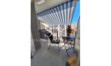 Resale - House - Torrevieja - Habaneras