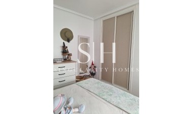 Resale - House - Torrevieja - Habaneras