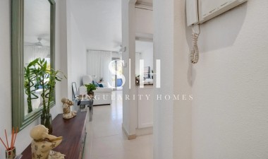 Odsprzedaż - Mieszkanie w bloku - Torrevieja - Costa Blanca