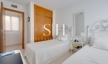 Odsprzedaż - Mieszkanie w bloku - Torrevieja - Costa Blanca
