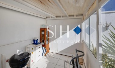 Odsprzedaż - Mieszkanie w bloku - Torrevieja - Costa Blanca