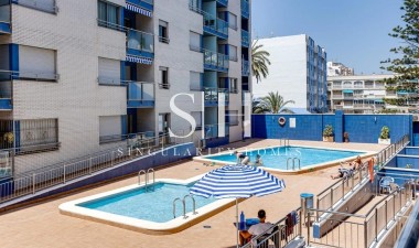 Odsprzedaż - Mieszkanie w bloku - Torrevieja - Costa Blanca
