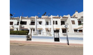 Odsprzedaż - Dom - Torrevieja - Costa Blanca