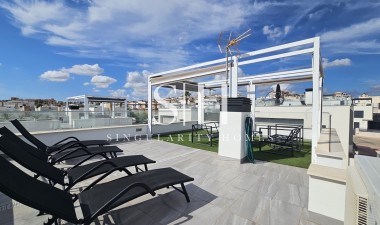 Herverkoop - Villa - Orihuela Costa - Costa Blanca