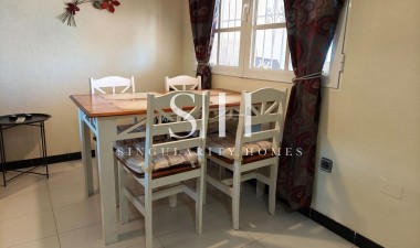 Resale - Bungalow - Torrevieja - Los Balcones - Los Altos del Edén