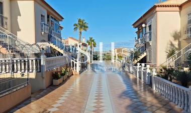 Resale - Bungalow - Torrevieja - Los Balcones - Los Altos del Edén