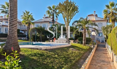 Resale - Bungalow - Torrevieja - Los Balcones - Los Altos del Edén