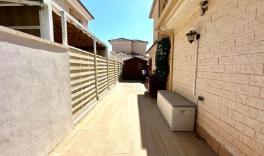 Resale - Villa - Guardamar del Segura - EL RASO