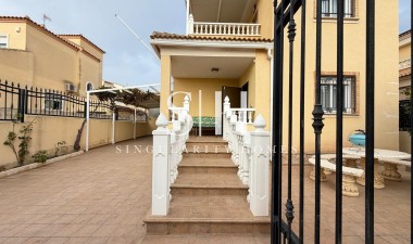 Odsprzedaż - Villa - Orihuela Costa - Lomas De Don Juan