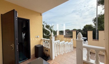Odsprzedaż - Villa - Orihuela Costa - Lomas De Don Juan